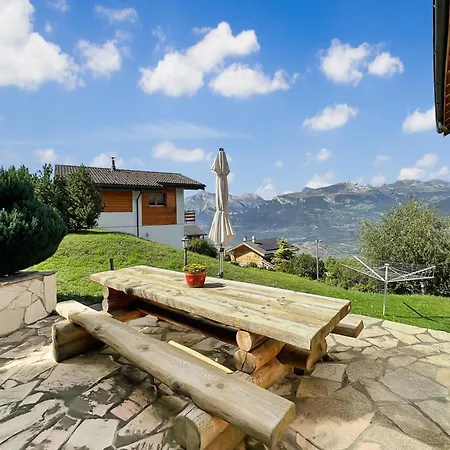Appartamento Bear Ridge Retreat - 8mns To Slopes - Swiss Alps *